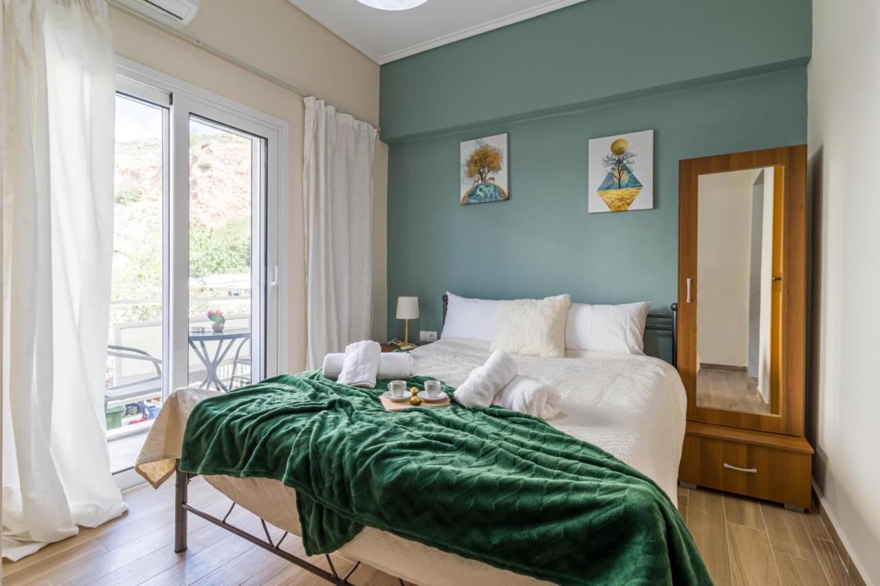 Couples Retreat, Fully Equipped Studio/ Loutraki Beach Διαμέρισμα Εξωτερικό φωτογραφία